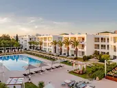 TMK FLORA PARK HOTEL