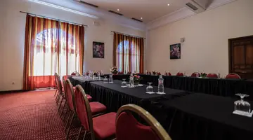 TMK FLORA PARK HOTEL