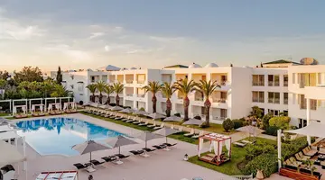 TMK FLORA PARK HOTEL