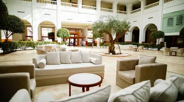 TMK L Atrium Yasmine Hotel