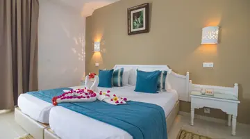 TMK MARINE BEACH Hotel