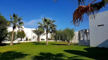 TMK MARINE BEACH Hotel
