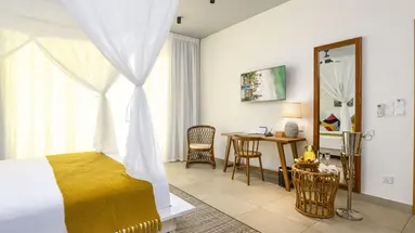 TOA Hotel & Spa