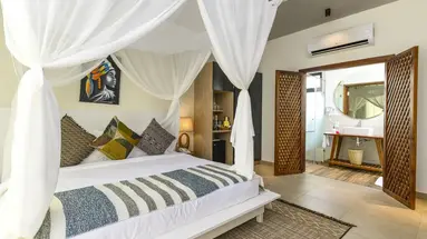 TOA Hotel & Spa