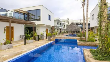 TOA Hotel & Spa