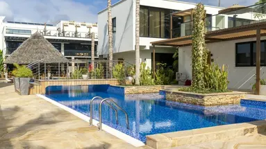 TOA Hotel & Spa