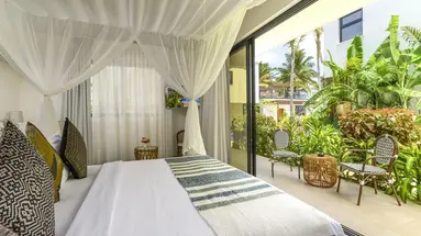 TOA Hotel & Spa