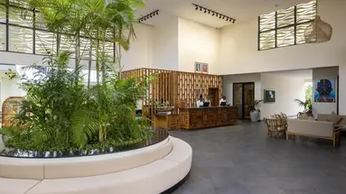 TOA Hotel & Spa