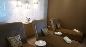 TOFINIS HOTEL