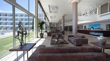 Tofinis Hotel