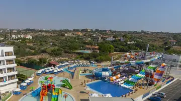 Tofinis Hotel