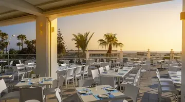 Tofinis Hotel