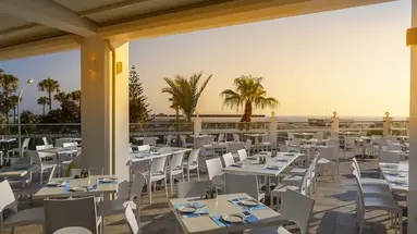 Tofinis Hotel