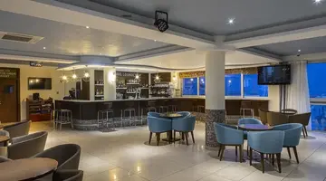 Tofinis Hotel