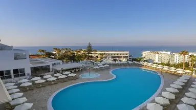 Tofinis Hotel