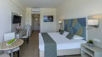 Tofinis Hotel