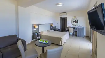 Tofinis Hotel