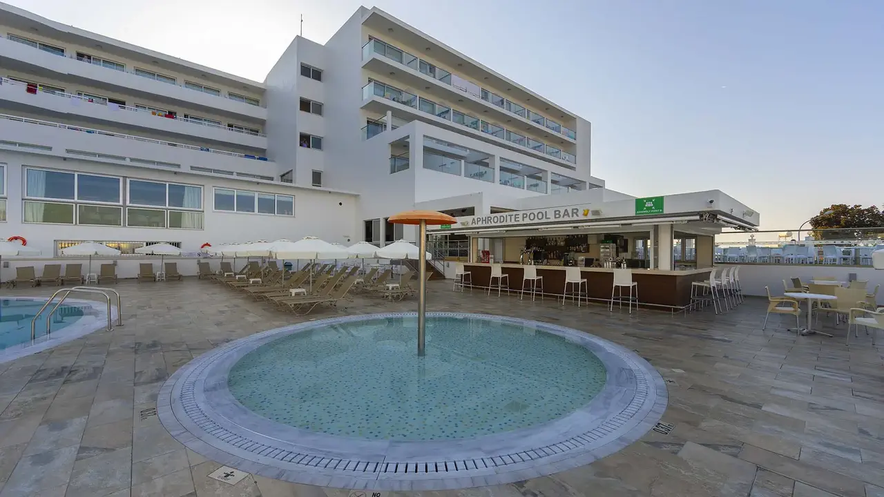 TOFINIS HOTEL