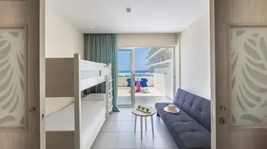 Tofinis Hotel