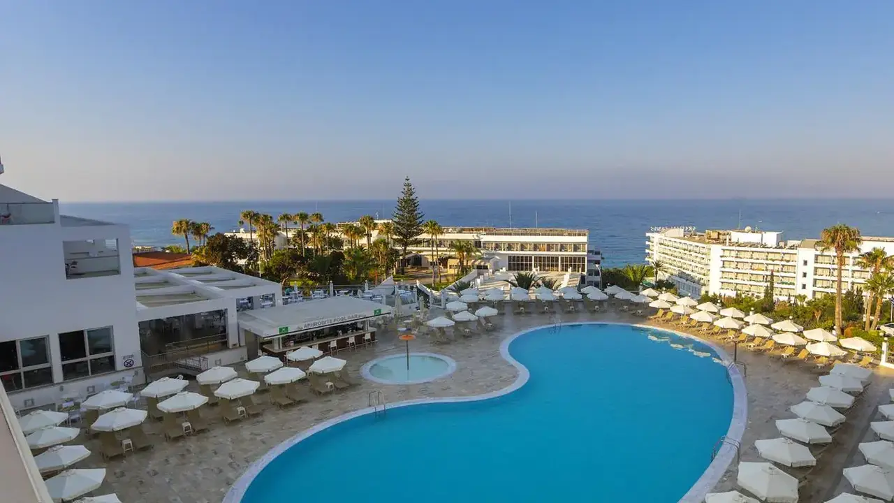 Tofinis Hotel
