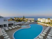 Tofinis Hotel