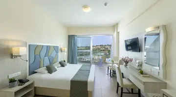 Tofinis Hotel