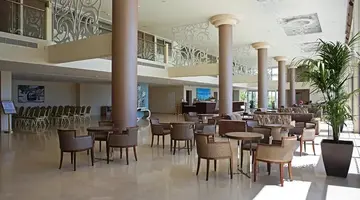 Tofinis Hotel