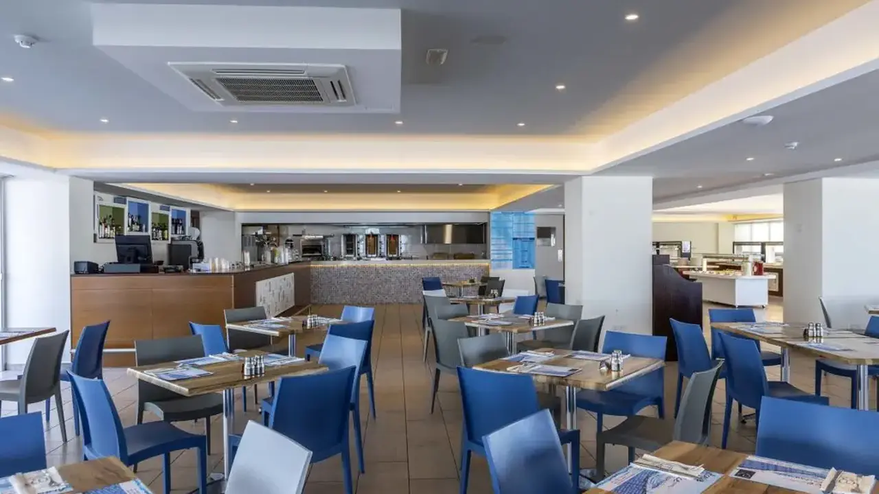TOFINIS HOTEL