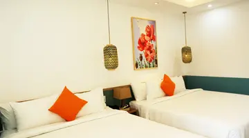 TOM HILL RESORT & SPA