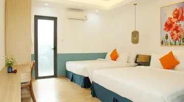 TOM HILL RESORT & SPA