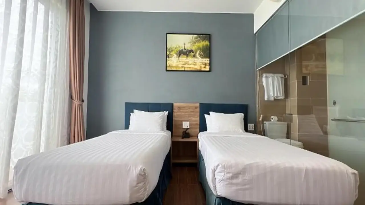 TOM HILL RESORT & SPA