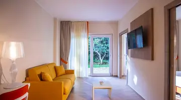 Tonicello Resort