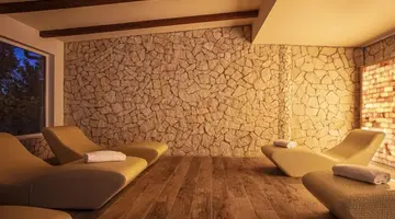 Tonicello Resort