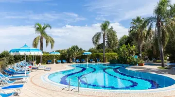 Tonicello Resort