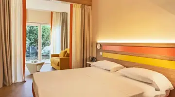 Tonicello Resort