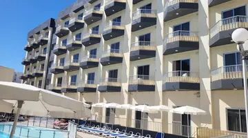 Topaz Hotel