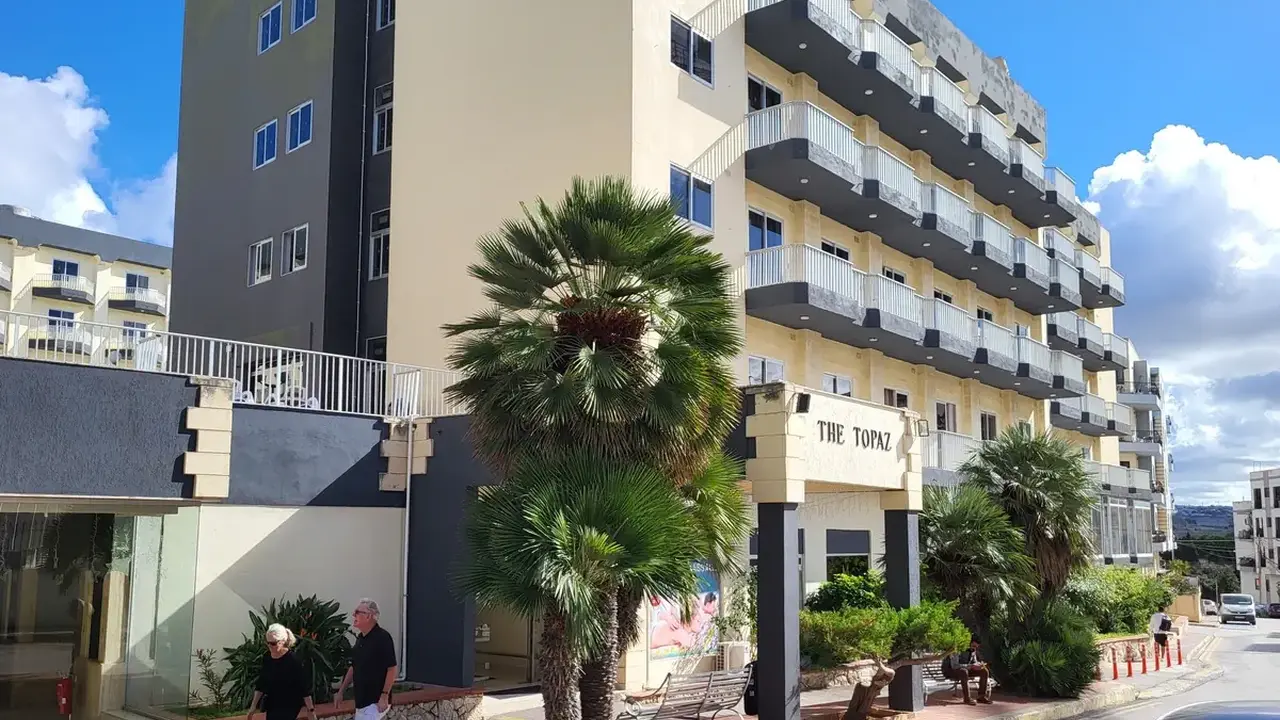 Topaz Hotel