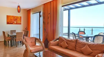 TOPOLA SKIES RESORT AQUAPARK