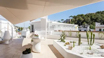 Tora Hotel