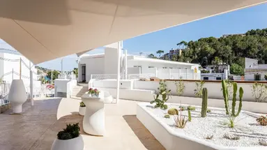 Tora Hotel