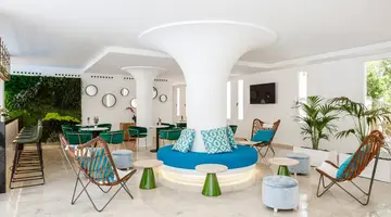 TORA HOTEL
