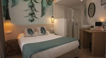 Tora Hotel