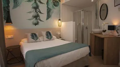 Tora Hotel