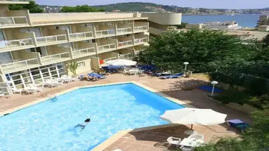 Tora Hotel