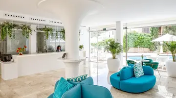 Tora Hotel