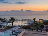 Torre Cintola Natural Sea Resort