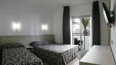 TOSSA BEACH CENTER