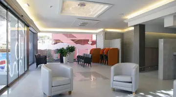 TOSSA BEACH CENTER