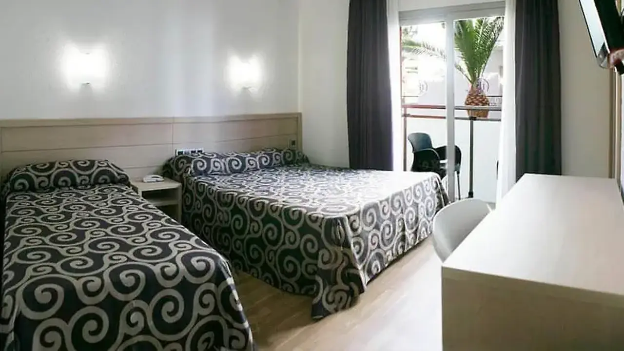 Tossa Beach Center