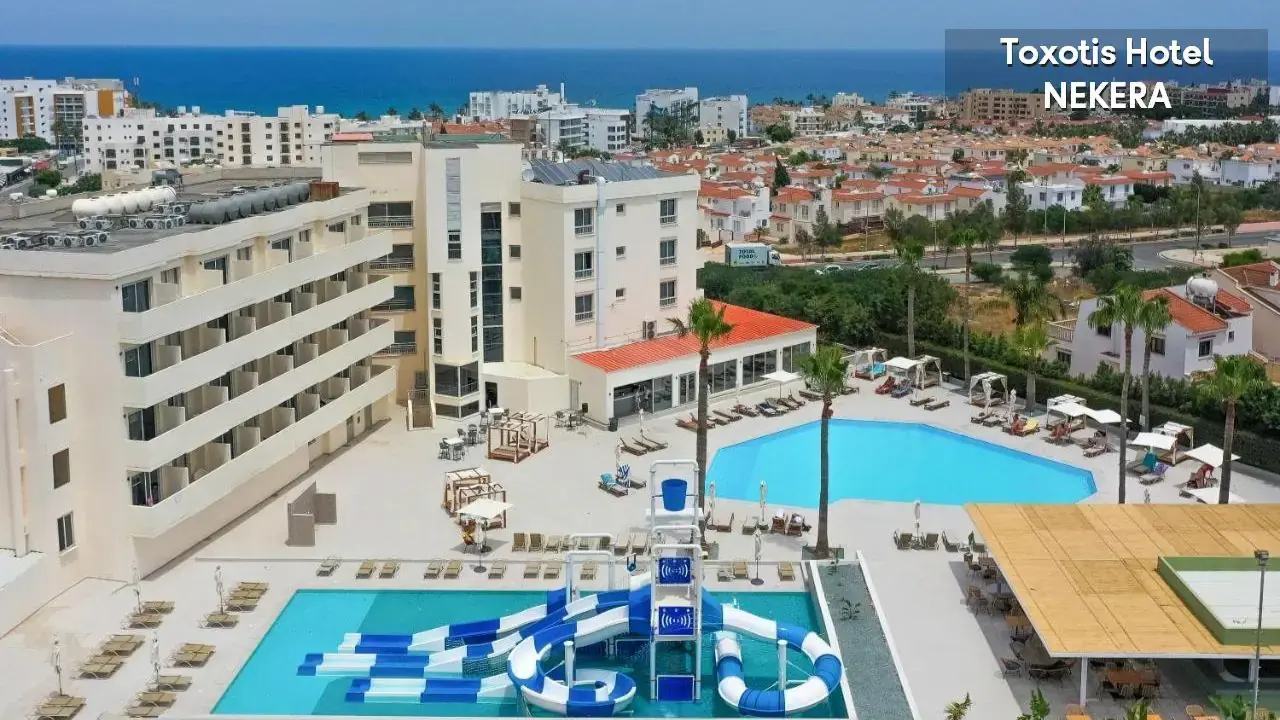 Toxotis Hotel